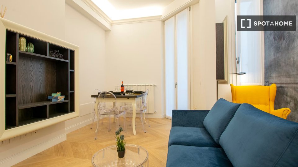 Immagine 12 di Appartamento in affitto  in Via Camillo Cavour a Firenze