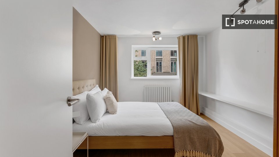 Immagine 10 di Appartamento in affitto  in Kilmuir House a 