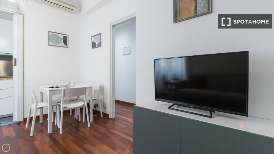 Immagine 5 di Appartamento in affitto  in Viale Col di Lana a Milano