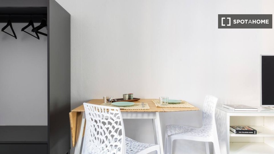 Immagine 3 di Appartamento in affitto  in Via Augusto Anfossi a Milano