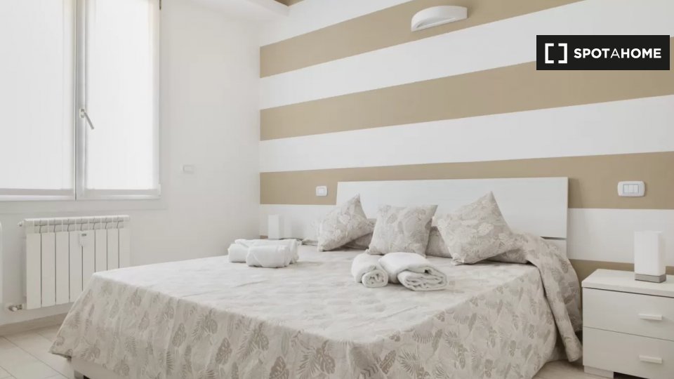 Immagine 8 di Appartamento in affitto  in Via Cairoli a Bologna