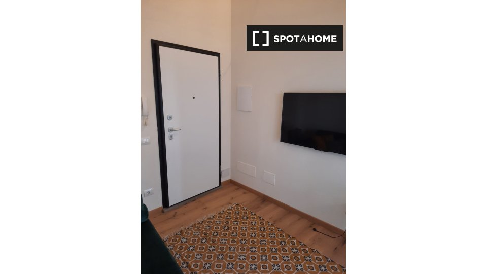 Immagine 14 di Appartamento in affitto  in Borgo Pinti a Firenze