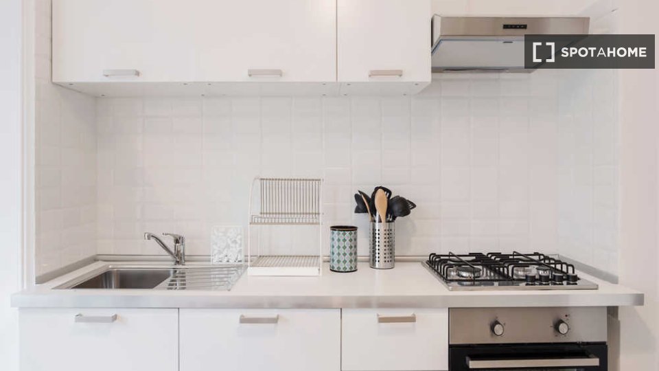 Immagine 19 di Camera condivisa in affitto  in Via delle Belle Arti a Bologna