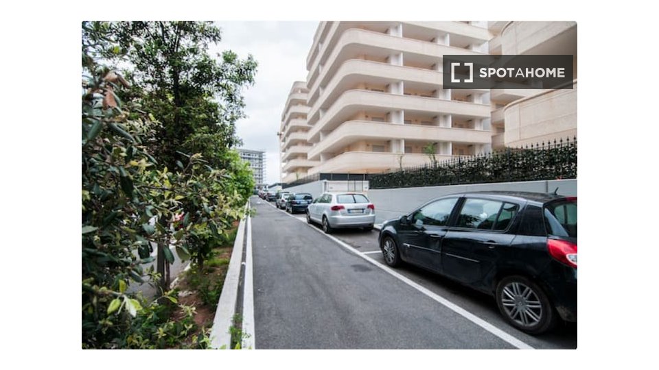 Immagine 11 di Appartamento in affitto  in Via Luigi de Marchi a Roma