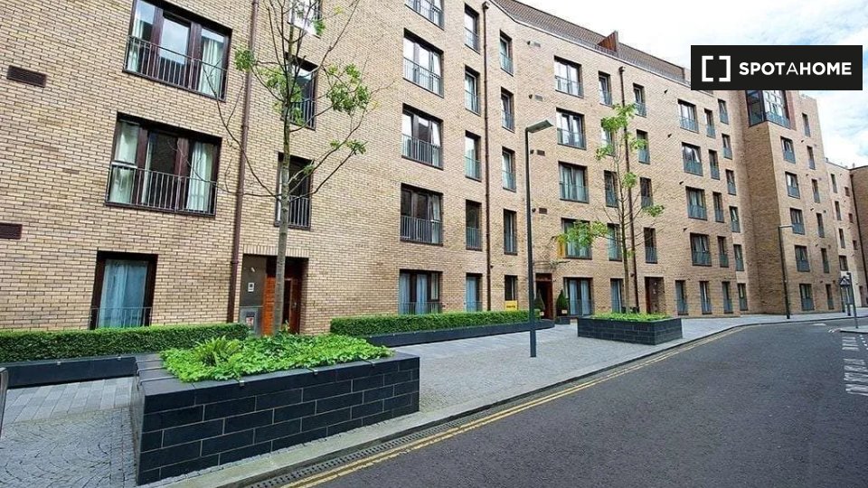 Immagine 6 di Appartamento in affitto  in Brandfield St a Inverleith, New Town and Fountainbridge