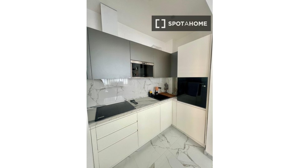 Immagine 14 di Appartamento in affitto  in Via Barnaba Tortolini a Roma