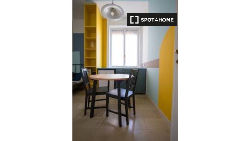 Immagine 1 di Ufficio in affitto  in Via dei Piatti a Milano