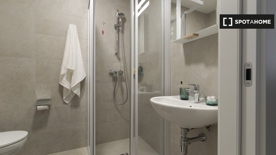 Immagine 13 di Ufficio in affitto  in Via Sebastiano Serlio a Bologna