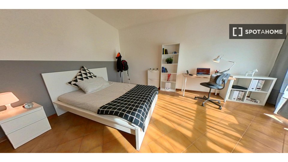 Immagine 9 di Camera condivisa in affitto  in via Piovese a Padova