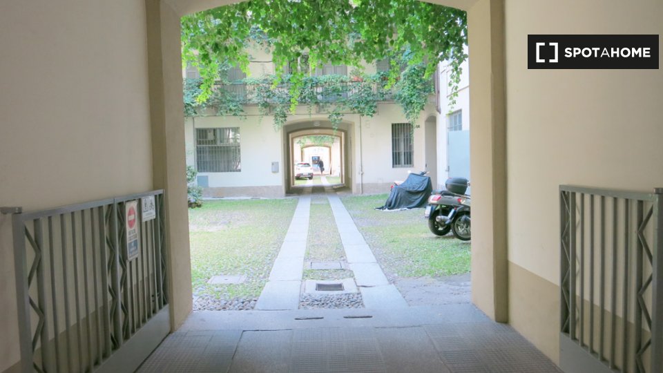 Immagine 17 di Appartamento in affitto  in Via Giovanni Rasori a Milano