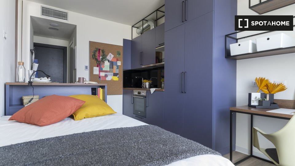 Immagine 1 di Ufficio in affitto  in Via Sebastiano Serlio a Bologna