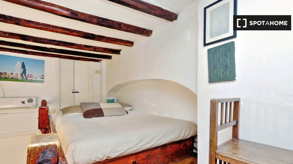 Immagine 2 di Ufficio in affitto  in Via Garibaldi a Roma