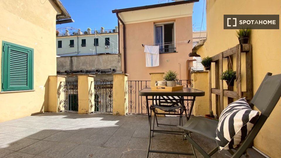 Immagine 5 di Appartamento in affitto  in Vico del Duca a Genova