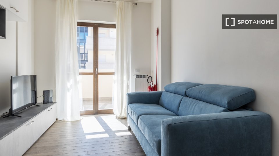 Immagine 3 di Appartamento in affitto  in Via Luigi de Marchi a Roma