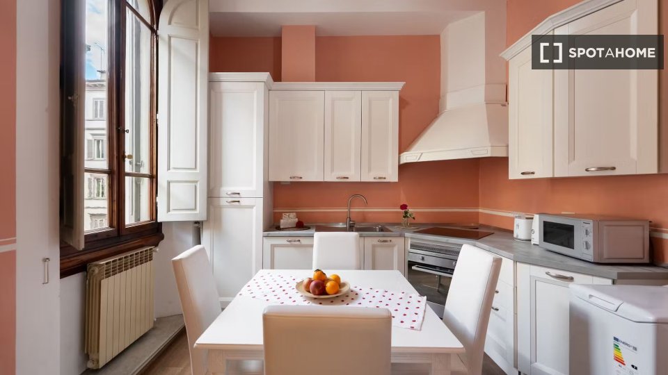 Immagine 4 di Appartamento in affitto  in Via degli Speziali a Firenze