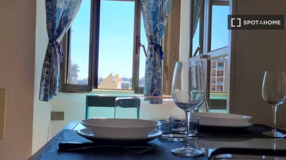 Immagine 8 di Appartamento in affitto  in Via Andrea Solari a Milano