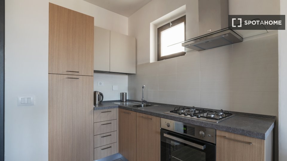 Immagine 9 di Appartamento in affitto  in Via Luigi de Marchi a Roma