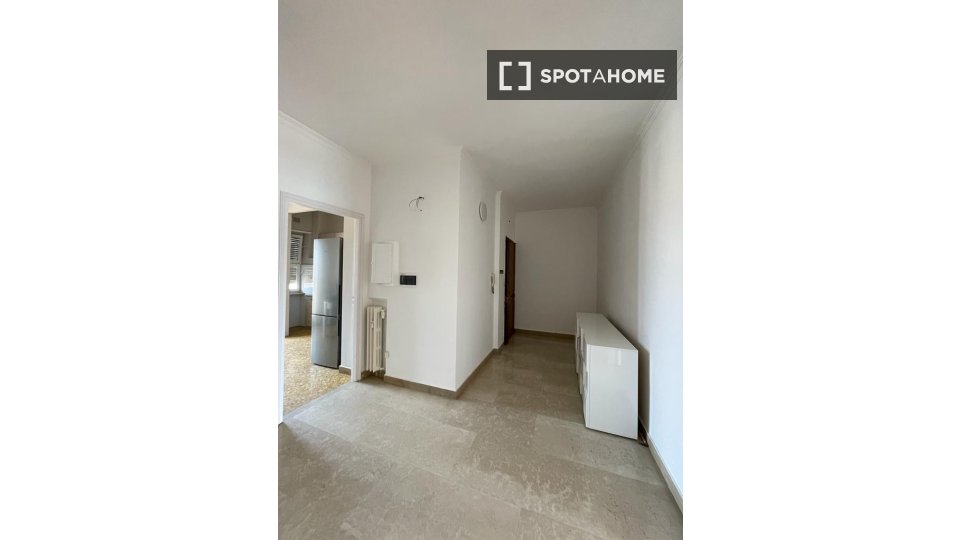 Immagine 2 di Appartamento in affitto  in Piazza della Repubblica a Torino