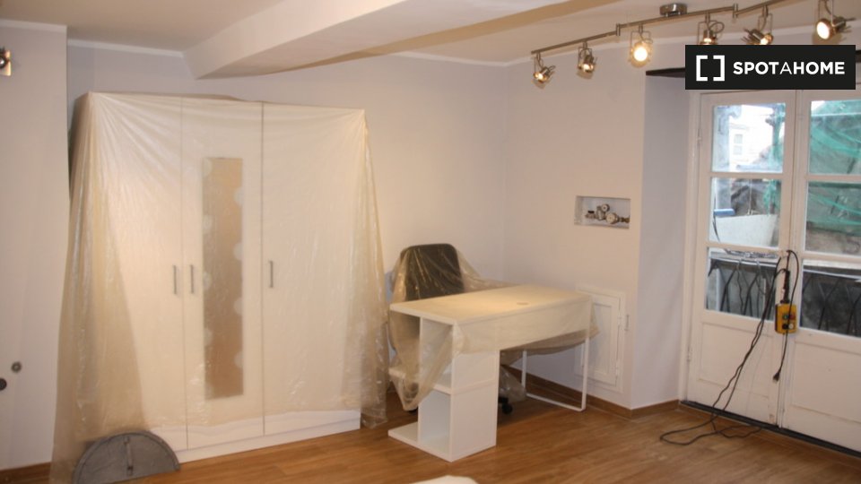 Immagine 5 di Camera condivisa in affitto  in Piazza del Campo a Genova