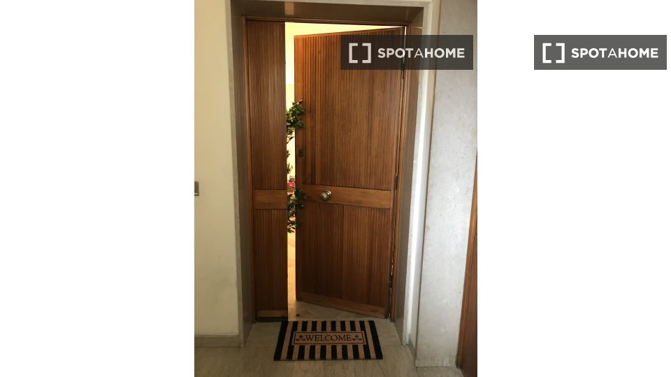 Immagine 12 di Camera condivisa in affitto  in Via Giacomo Carissimi a Firenze