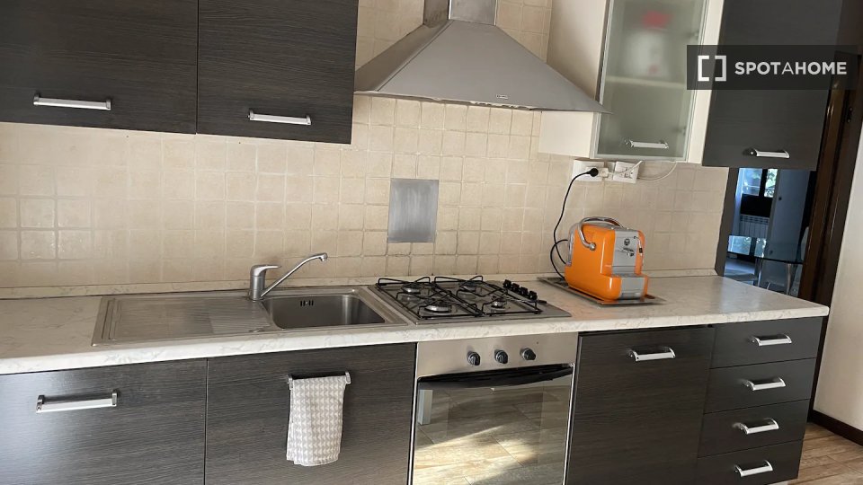 Immagine 12 di Appartamento in affitto  in Via Giotto a Basiglio