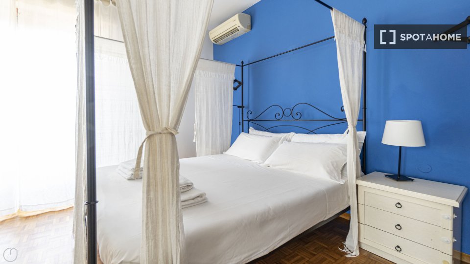 Immagine 10 di Appartamento in affitto  in Via Duccio di Boninsegna a Bologna