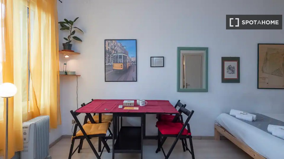 Immagine 10 di Ufficio in affitto  in Via Pietro Custodi a Milano