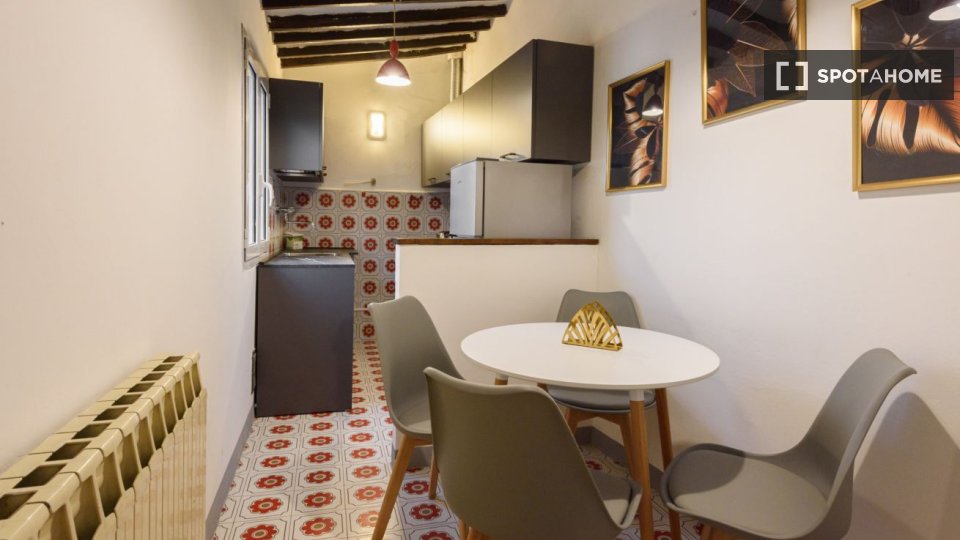 Immagine 13 di Appartamento in affitto  in Via del Campuccio a Firenze