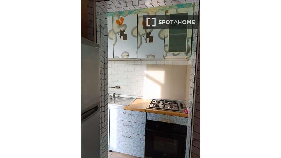 Immagine 18 di Camera condivisa in affitto  in Via Fratelli Boscardin a Padova