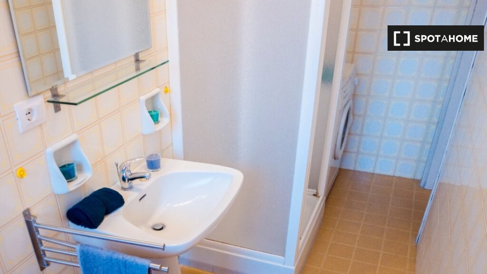 Immagine 12 di Camera condivisa in affitto  in Corso Regina Margherita a Torino