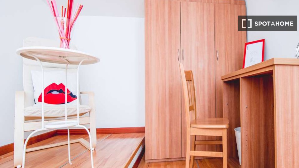 Immagine 3 di Camera condivisa in affitto  in Viale Vincenzo Lancetti Milan a Milano