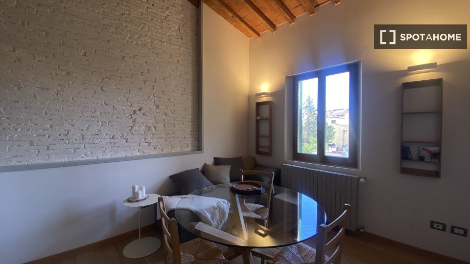 Immagine 2 di Appartamento in affitto  in Via S. Zanobi a Firenze