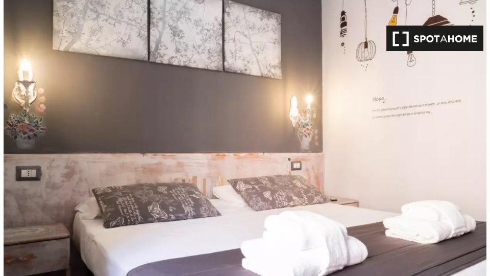 Immagine 5 di Camera condivisa in affitto  in Via Ferruccio a Roma