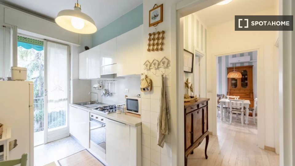 Immagine 4 di Appartamento in affitto  in Via Luigi Galvani a Rapallo