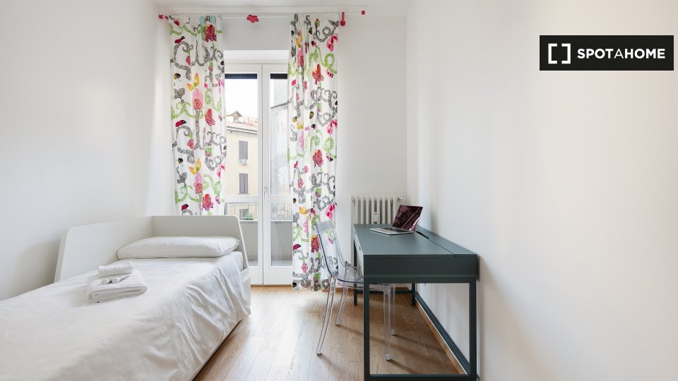 Immagine 13 di Appartamento in affitto  in Via Casale a Milano