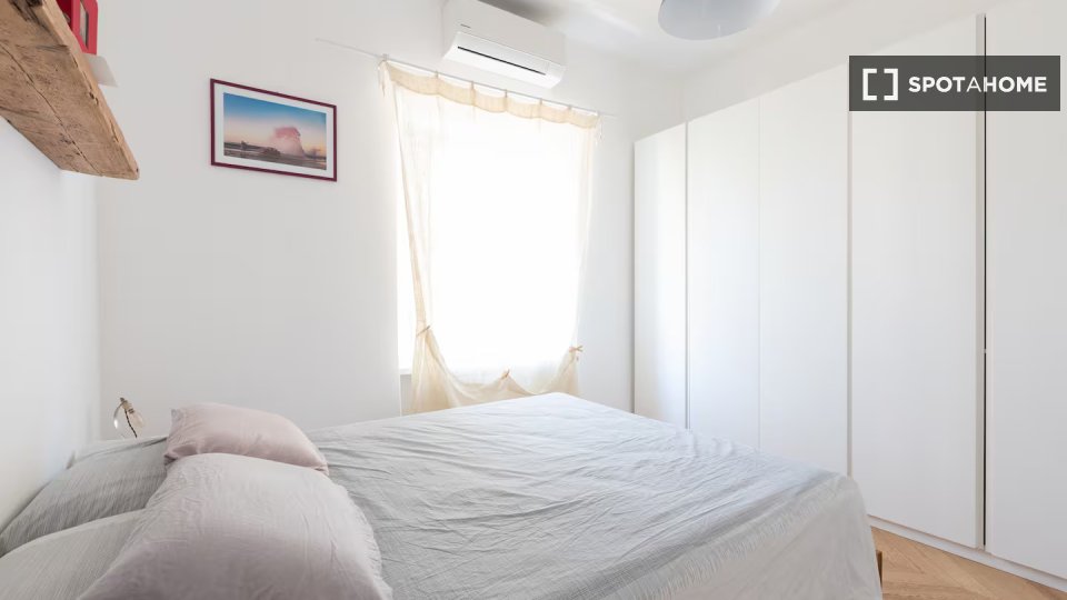 Immagine 6 di Appartamento in affitto  in Via Caltanissetta a Roma