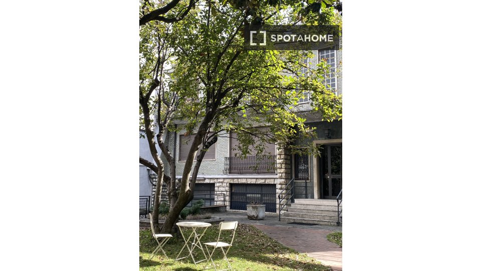 Immagine 6 di Camera condivisa in affitto  in Giovanni Maria a Milano