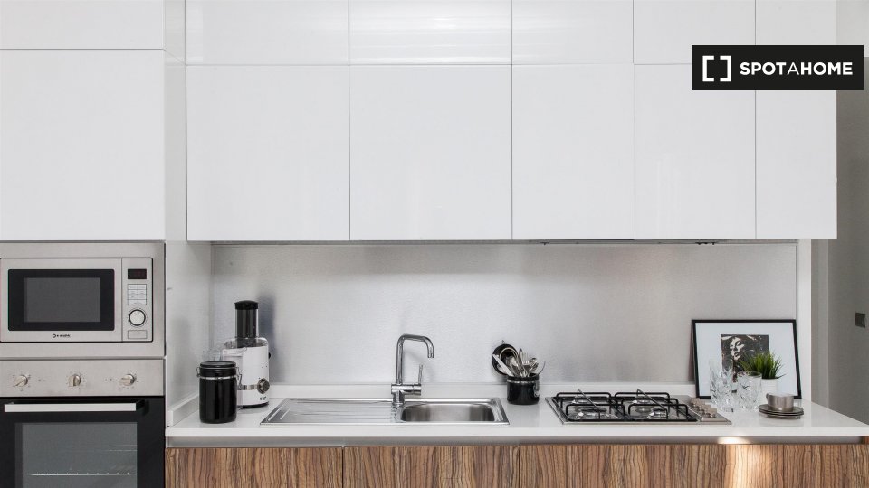 Immagine 8 di Appartamento in affitto  in Via Cesare Battisti a Roma