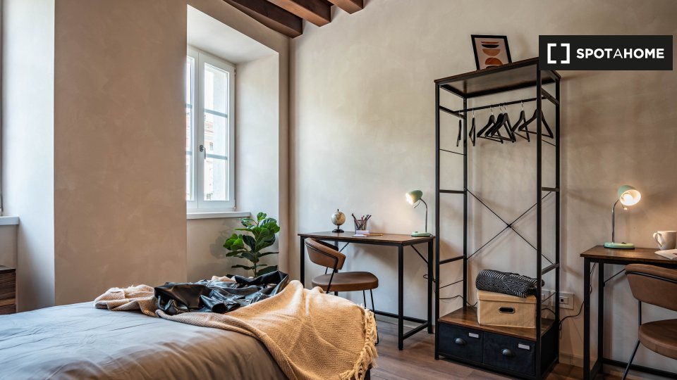 Immagine 3 di Camera condivisa in affitto  in Via Paganini a Rovereto