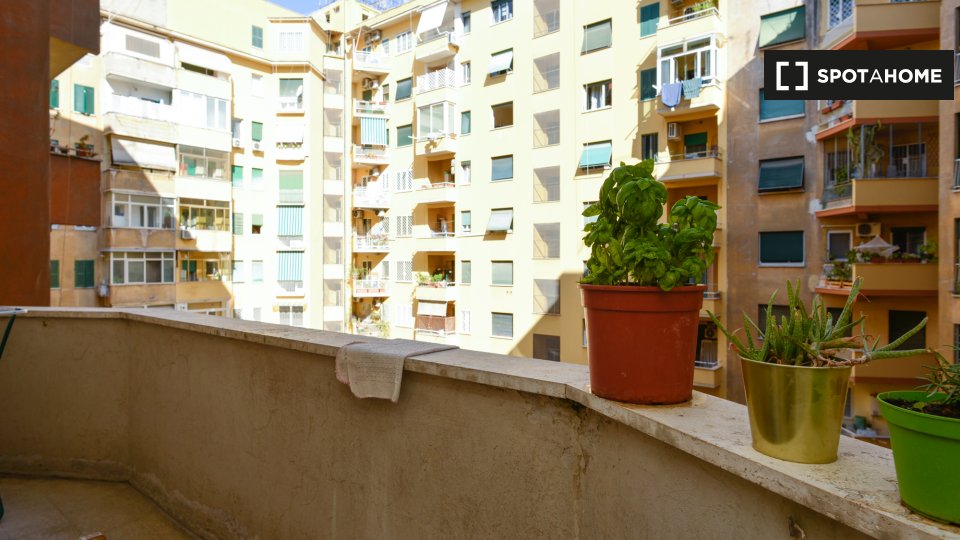 Immagine 9 di Camera condivisa in affitto  in Circonvallazione Nomentana a Roma