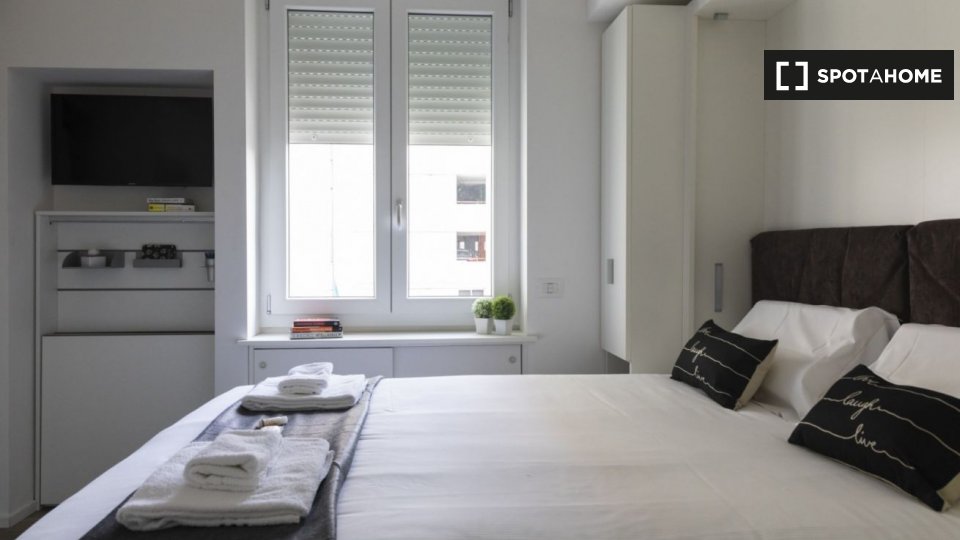 Immagine 4 di Ufficio in affitto  in Via Ruggero Boscovich a Milano