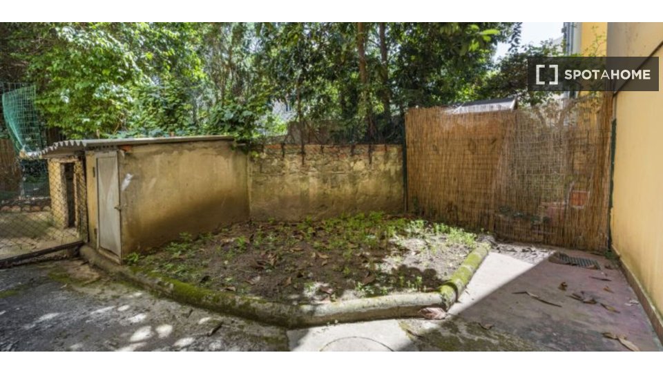 Immagine 19 di Appartamento in affitto  in Via della Mattonaia a Firenze