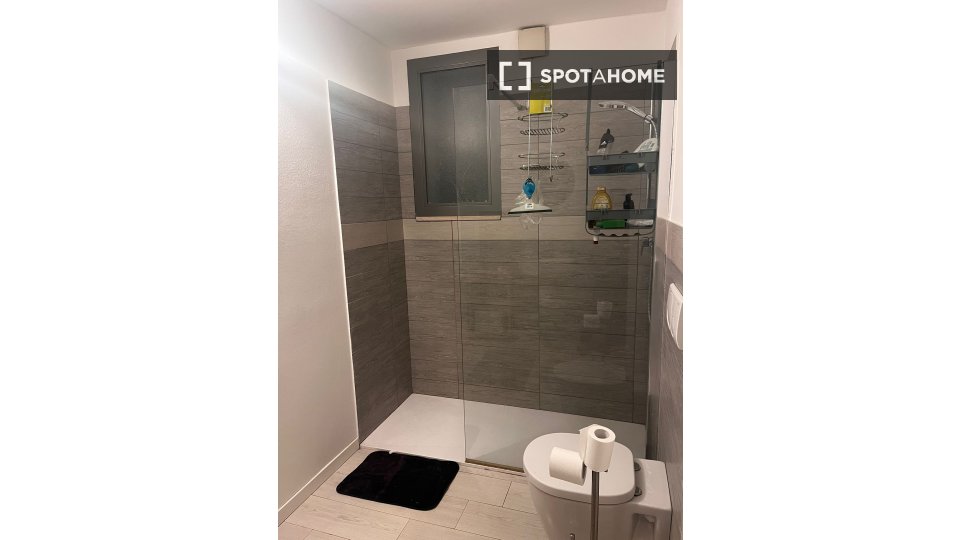 Immagine 8 di Camera condivisa in affitto  in Via Marco Fabio Quintiliano a Milano