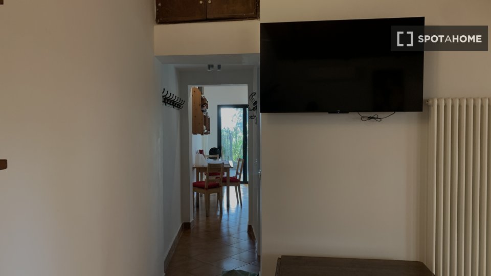 Immagine 16 di Appartamento in affitto  in Via Cassia a Roma