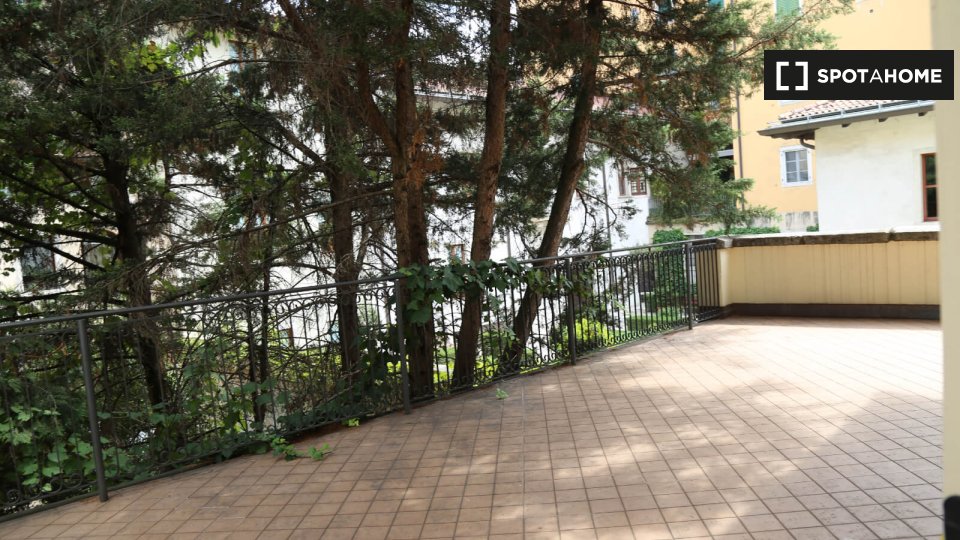 Immagine 9 di Camera condivisa in affitto  in Via delle Orfane a Trento