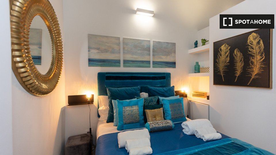 Immagine 17 di Ufficio in affitto  in Via Giulia a Roma