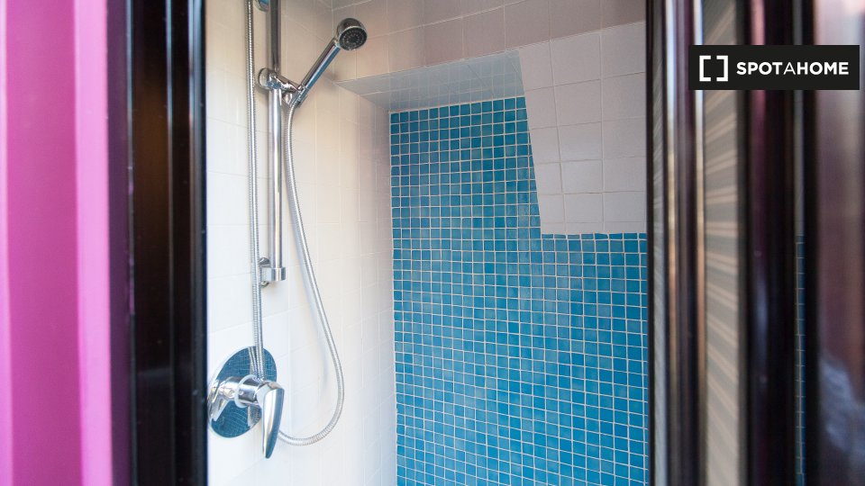 Immagine 12 di Appartamento in affitto  in Via del Mattonato, 00153 Roma RM, Italy a Roma