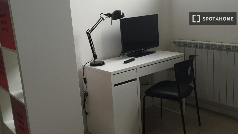 Immagine 5 di Ufficio in affitto  in Via Privata Carlo Montanari a Milano