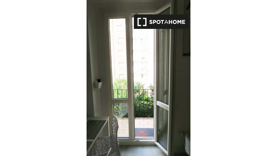 Immagine 7 di Ufficio in affitto  in Via Antonio Mambretti a Milano