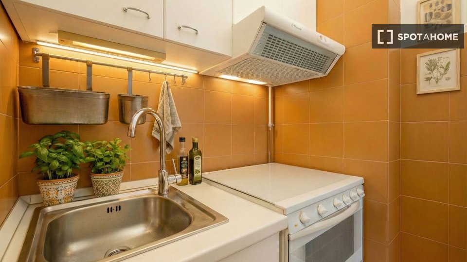 Immagine 7 di Appartamento in affitto  in Corso S. Gottardo a Milano